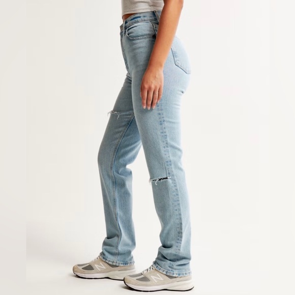 Abercrombie & Finch - Curve Love -Ultra High Rise 90’s Straight Leg Jean- - Picture 5 of 11
